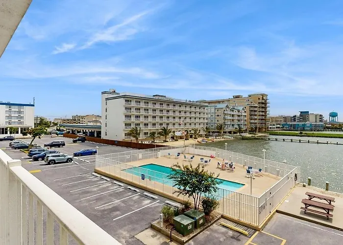 Wight Bay South 360 *